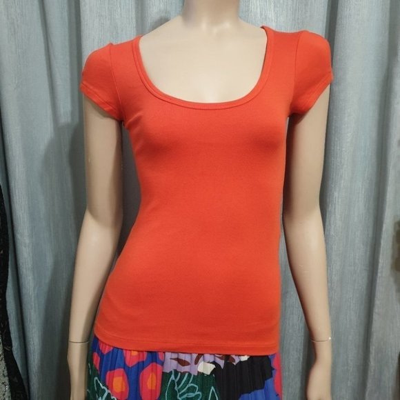 Kookai Tops - KOOKAI Size 1 (AU 10/12) Orange Top Round Neck Cap Sleeves NWOT